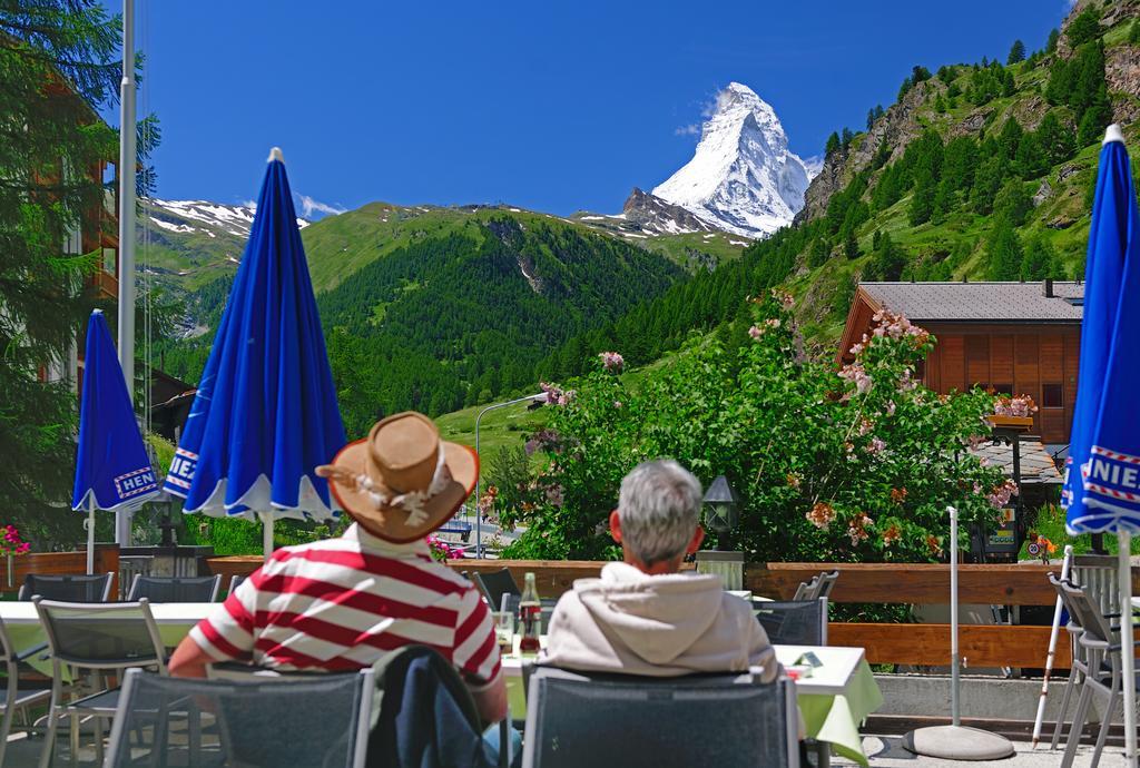 Alpenrose Hotel เซอร์แมท ภายนอก รูปภาพ