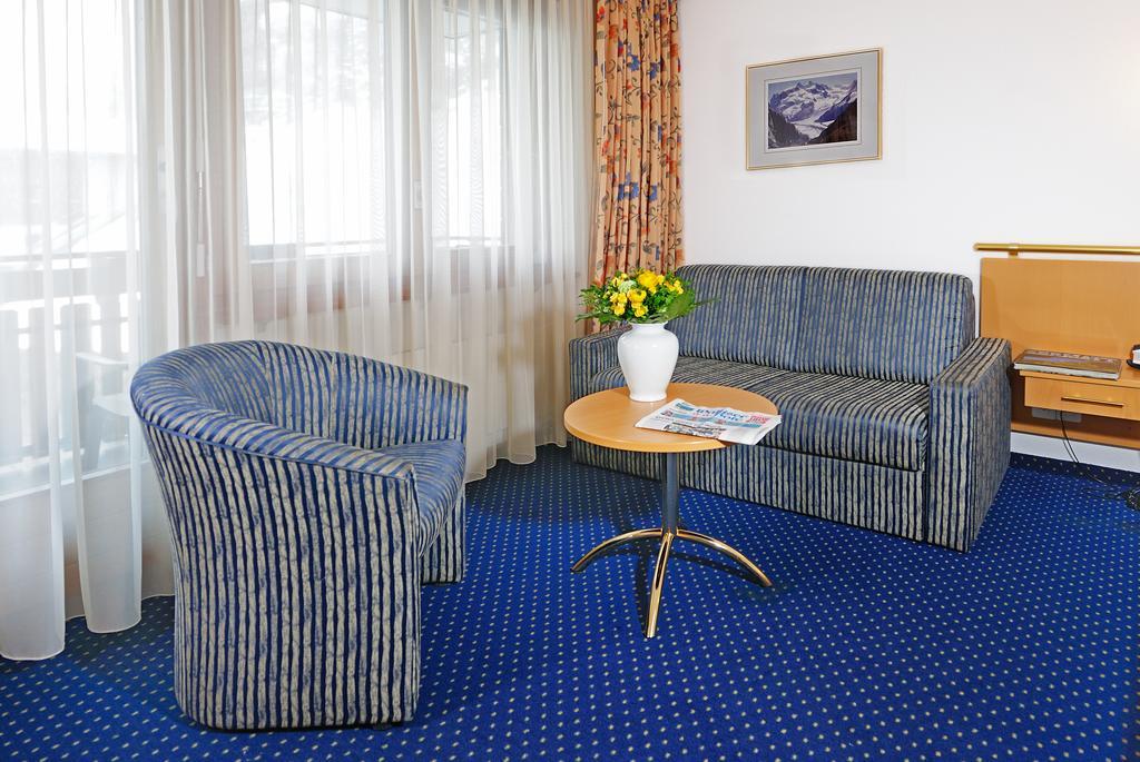 Alpenrose Hotel เซอร์แมท ห้อง รูปภาพ